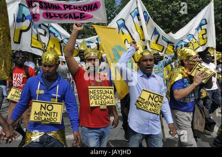Milan, 20 mai 2017, 'Ensemble sans murs' démonstration pour l'accueil et l'intégration des peuples migrants Banque D'Images