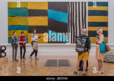 Londres, Royaume-Uni. Le 08 juin, 2017. Full House par Sean Scully - La Royal Academy's 249e exposition d'été, coordonné par Eileen Cooper RA. Le comité de salut public sera composé d'Académiciens Royal Ann Christopher, Gus Cummins, Bill Jacklin, Fiona Rae, Rebecca Salter et Yinka Shonibare. Cette année, la galerie d'architecture sera organisé par Farshid Moussavi RA. L'exposition, parrainée par Insight Investment est ouvert au public du 13 juin au 20 août 2017. Londres 07 juin 2017. Crédit : Guy Bell/Alamy Live News Banque D'Images