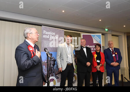 Mansfield, Nottinghamshire, Angleterre. 9 juin, 2017. Sir Alan Meale perd le Mansfield siège pour le parti travailliste Alan Beastall/Alamy Live News Banque D'Images