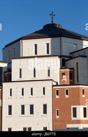 , Cracovie Lagiewniki - le centre du Pape Jean Paul II. Banque D'Images