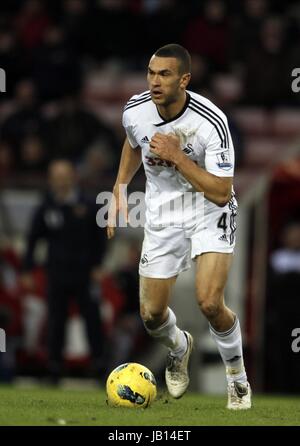 STEVEN CAULKER SWANSEA SWANSEA FC Sunderland FC STADE DE LA LUMIÈRE DE L'ANGLETERRE Le 21 janvier 2012 Banque D'Images