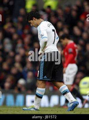 LUIS SUAREZ LIVERPOOL FC OLD TRAFFORD MANCHESTER EN ANGLETERRE 11 Février 2012 Banque D'Images