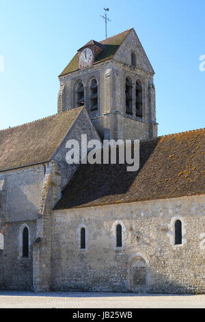 France, Seine-et-Marne (77), Beaumont-du-Gâtinais, l'église Saint-Barthélemy // France, Seine et Marne, Beaumont du Gâtinais, l'église Saint Barthel Banque D'Images