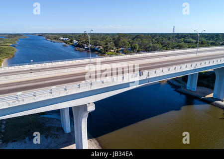 Florida Flagler Beach, Matanzas River, vue aérienne du dessus, Moody Boulevard Bridge, FL170510d10 Banque D'Images