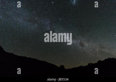 L'astrophotographie, de la Voie lactée prise dans la réserve internationale de ciel étoilé au Parc National du Mont Cook, Nouvelle-Zélande Banque D'Images