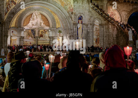 France, Hautes Pyrenees, Lourdes, sanctuaire Rosaire Basilique Notre Dame de Banque D'Images