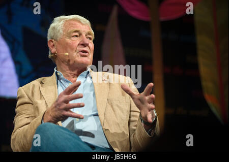 Paddy Ashdown, politicien britannique diplomate et auteur s'exprimant sur scène à hay festival de la littérature et des arts 2017, hay-on-wye, Powys, Wales, uk Banque D'Images