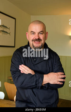 Cuisinier/restaurateur/auteur Matt Folas, qui a gagné en 2009 et Masterchef BBC possède désormais les Bramble Cafe, 2004/2005, Dorset, UK. Banque D'Images