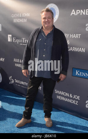 Los Angeles, CA, USA. Le 08 juin, 2017. Eric Stonestreet les Dodgers de Los Angeles à la fondation 3e Gala annuel du diamant bleu au Dodger Stadium le 8 juin 2017 à Los Angeles, Californie. Crédit : David Edwards/media/Alamy Punch Live News Banque D'Images