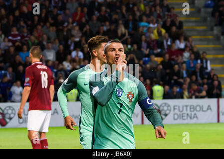 Riga, Lettonie. 9 juin, 2017. 09.06.2017. L'équipe nationale de football du Portugal célèbre l'objectif. Qualification de la FIFA 2018. Latvia-Portugal. Riga, Lettonie. Credit : Gints Ivuskans/Alamy Live News Banque D'Images