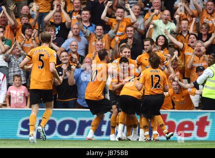 MATT JARVIS de Wolverhampton Wanderers V FULH SCORES WOLVERHAMPTON ENGLAND 21 Août 2011 Banque D'Images