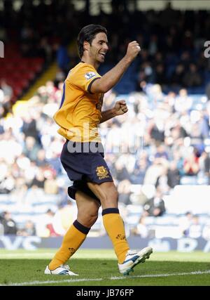 MIKEL ARTETA CÉLÈBRE Blackburn Rovers v Everton FC BLACKBURN EWOOD PARK ANGLETERRE 27 Août 2011 Banque D'Images