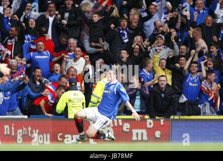 KYLE LAFFERTY CÉLÈBRE RANGERS V CELTIC FC GLASGOW IBROX 18 Septembre 2011 Banque D'Images