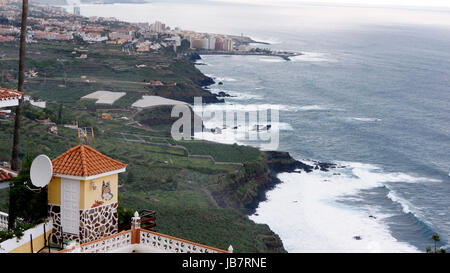 Blick über das Orotava-Tal und die Steilküste auf Puerto de la Cruz, Teneriffa, Spanien, La Orotava Banque D'Images