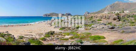 La plage de Falassarna a remporté des prix pour être la plus belle plage de Crète et est toujours l'une des dix meilleures plages d'Europe, avec ses merveilleux, sable blanc et chaud, eau cristalline. Banque D'Images