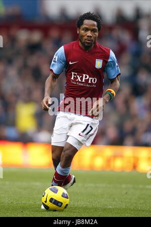 JEAN II MAKOUN, ASTON VILLA FC FC ASTON VILLA VILLA PARK BIRMINGHAM ENGLAND 05 Février 2011 Banque D'Images