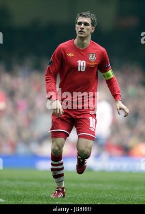 AARON RAMSEY Wales Wales & ARSENAL FC Arsenal FC MILLENIUM STADIUM Cardiff au Pays de Galles 26 Mars 2011 Banque D'Images