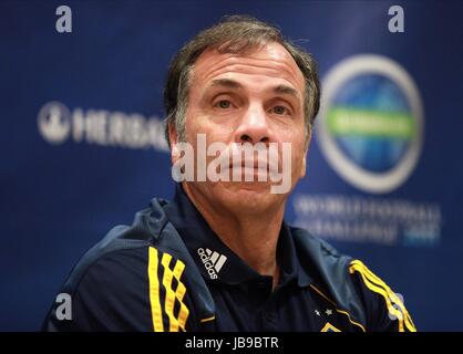 BRUCE ARENA LA GALAXY entraîneur en chef MARINA DEL REY LOS ANGELES CALIFORNIA USA 21 Juillet 2011 Banque D'Images