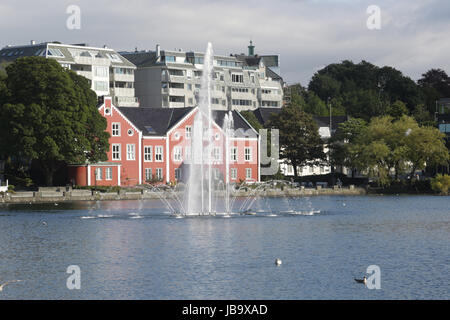Le lac dans le centre de Stavanger, Norvège Banque D'Images