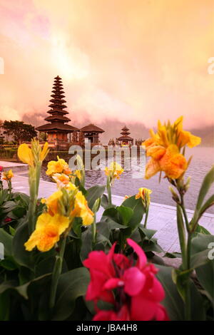 Asien, Suedost, INDONÉSIE, Bali, Insel, Zentral, Bali, le lac Bratan, voir, Tempel, Pura Ulun Danu, Landschaft, (Urs Flueeler) Banque D'Images