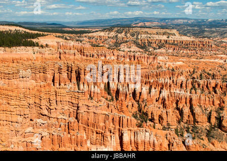 Les cheminées d'Inspiration Point, Bryce Canyon, Utah, USA Banque D'Images