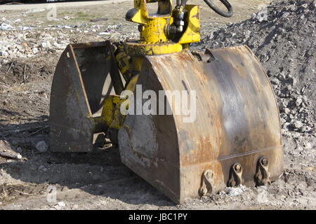 Machines de construction dans un site de construction ferroviaire. Banque D'Images