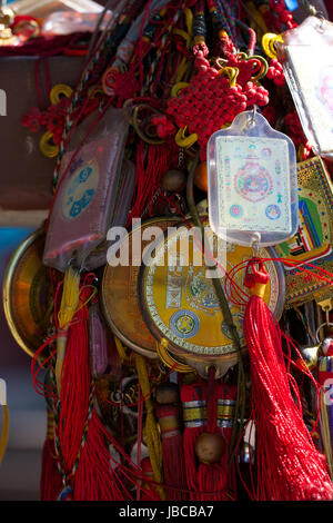 Close up of lucky knot, souvenirs, cadeaux et décoration Banque D'Images