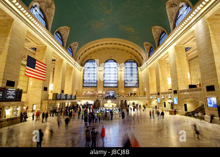 New York City, USA. Le 05 mai, 2017. Le hall principal de la gare Grand Central Terminal de New York City, USA, 05 mai 2017. - Pas de service de fil - Photo : Kevin Kurek/dpa/Alamy Live News Banque D'Images