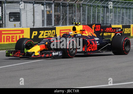 Montréal, Canada. 10 Juin, 2017. Pilote de Formule 1 Max Verstappen qualifing lors d'un tour à la Grand Prix de Montréal. Crédit : Mario Beauregard/Alamy Live News Banque D'Images