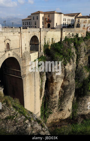 Puente Nuevo en Ronda en Andalousie, Espagne Banque D'Images
