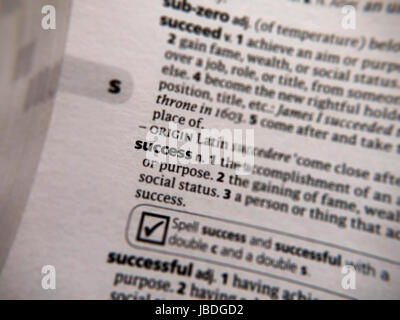 Macro image du dictionnaire définition du succès Banque D'Images