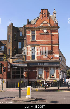 Le pub Angélique Liverpool Road Islington Londres Banque D'Images