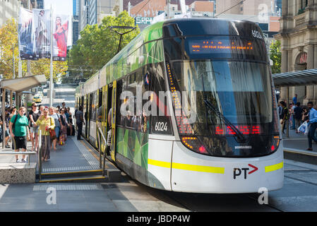 Nouvelle Classe E Tramways de Melbourne, Australie Banque D'Images