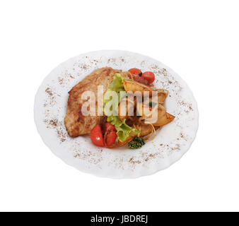 La viande de poulet frit, légumes et plantes vertes. Barbecue et Banque D'Images