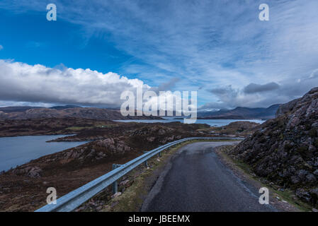 A lonely street, dans le nord de l'Ecosse Banque D'Images