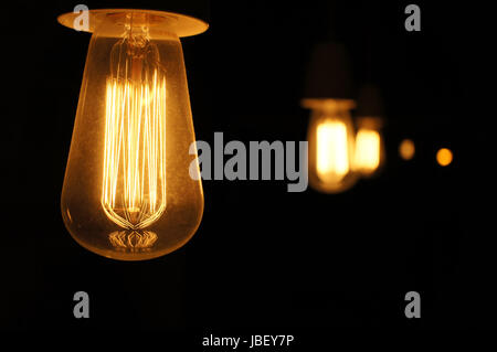 Ampoule à incandescence row Banque D'Images