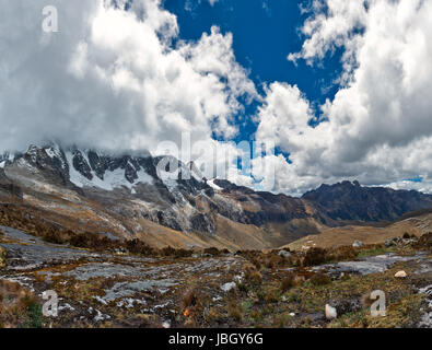 Voir l'Union de Paso Punta sur 4750m, Santa Cruz Trek, Pérou Banque D'Images