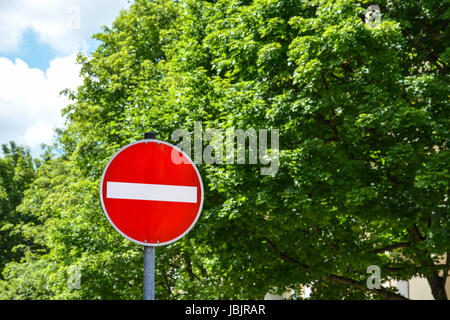Une façon street sign mauvaise direction Banque D'Images
