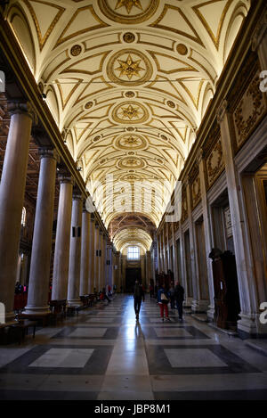 La basilique de Santa Maria plus sur l'Esquilin à Rome, Italie Banque D'Images