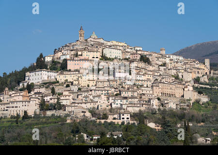 Panorama de Trevi. L'Italie, l'Ombrie Banque D'Images