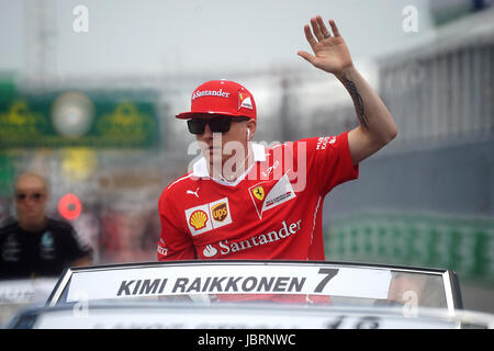 Montréal,Canada,11 juin,2017. Pilote de Formule 1 Kimi Raikkonen dans la parade des pilotes au Grand Prix de Montréal 2017 .Crédit : Mario Beauregard/Alamy Live News Banque D'Images