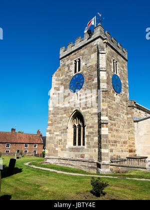 Église paroissiale de St Andrews un bâtiment classé de catégorie I datant Retour au XIVe siècle à Aldborough près de Boroughbridge Yorkshire Angleterre Banque D'Images