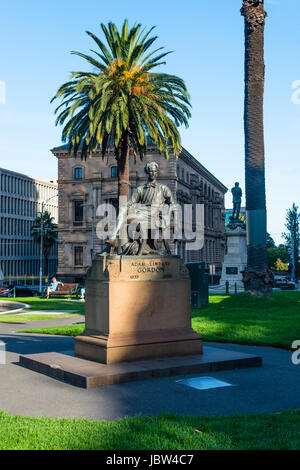 Statue de Adam Lindsay Gordon, à Gordon's réserver dans le CBD de Melbourne, Victoria Australie. Banque D'Images