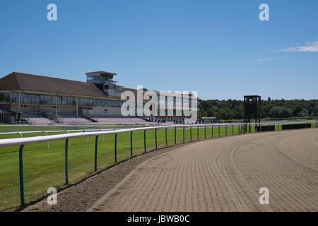 À la tribune de Lingfield Park Racecourse vide à Surrey en Angleterre Banque D'Images