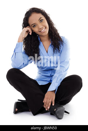 Image de casual young businesswoman isolé sur fond blanc Banque D'Images