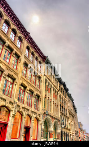 Bâtiments sur la rue St Paul dans le Vieux Montréal, Canada Banque D'Images