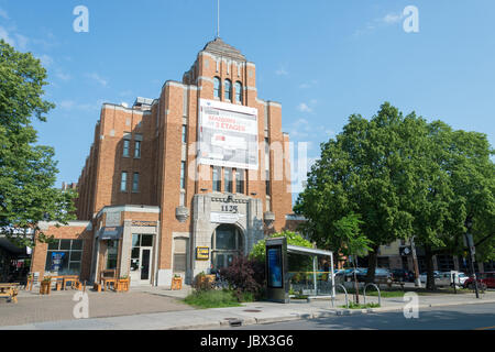 Montréal, Canada - 12 juin 2017 : Marché Saint-Jacques façade Banque D'Images