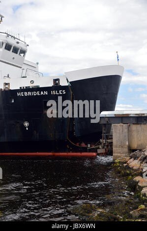 A Broken Bow le Caledonian MacBrayne porte sur les îles Hébrides Ferry Islay à Kennacraig, 02/06/17, les Highlands écossais, Ecosse, Royaume-Uni. Banque D'Images