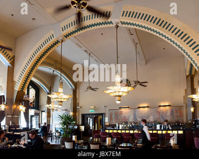 Café art nouveau Amércan Leidesplein 97, Amsterdam, Hollande du Nord, Pays-Bas Banque D'Images