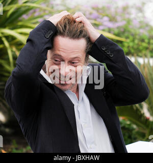 Mathieu Amalric à Barbara Photocall au cours de la 70e édition du Festival de Cannes au Palais des Festivals. Cannes, France - Jeudi 18 mai 2017. Banque D'Images